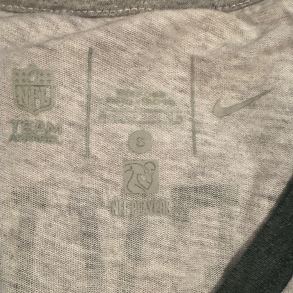 NY Jets Nike Shirt - Picture 2 of 3